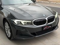 Usata BMW 318 150 CV (110 kW) 2023 Grigio Station wagon