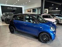 Begagnad Smart ForFour Passion 71 HK (52 kW) 2016 Blå Halvkombi