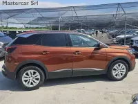 Usata Peugeot 3008 Business-Line 131 CV (96 kW) 2020 Marrone SUV