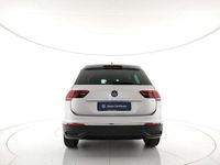 Usata VW Tiguan Life 131 CV (96 kW) 2021 8e reflex silver metallizzato SUV