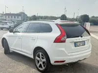 Usata Volvo XC60 Momentum 150 CV (110 kW) 2015 Bianco SUV