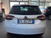 Usata Opel Insignia Cosmo 170 CV (125 kW) 2016 Bianco Station wagon