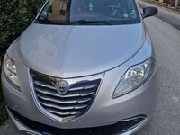 Usata Lancia Ypsilon Silver 80 CV (58 kW) 2013 Argento Utilitaria
