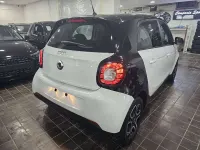 Usata Smart ForFour Passion 90 CV (66 kW) 2020 Alpine white metallizzato Utilitaria