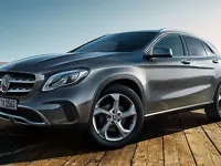 Usata Mercedes GLA180 Executive 109 CV (80 kW) 2017 Nero SUV