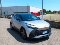 Usata Toyota C-HR Trend 152 CV (111 kW) 2024 Argento SUV