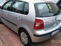 Usata VW Polo Trendline 75 CV (55 kW) 2003 Grigio Berlina
