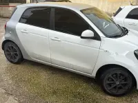 Usata Smart ForFour 71 CV (52 kW) 2017 Utilitaria
