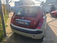 Usata Lancia Ypsilon 60 CV (44 kW) 2005 Beige Utilitaria