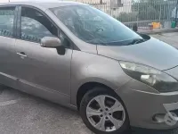 Usata Renault Scénic III XMOD 110 CV (80 kW) 2012 Monovolume