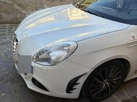 Usata Alfa Romeo Giulietta Quadrifoglio Verde 235 CV (172 kW) 2011 Bianco Utilitaria