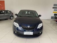 Usata Lancia Ypsilon Gold 69 CV (50 kW) 2021 Blu/azzurro Utilitaria