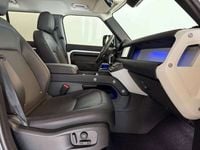 Usata Land Rover Defender SE 249 CV (183 kW) 2023 Bianco pastello SUV