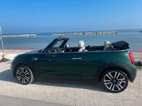 Usata Mini Cooper D Cabriolet 111 CV (81 kW) 2018 Verde Cabrio