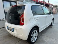 Usata VW up! move up! 68 CV (50 kW) 2013 Bianco Utilitaria