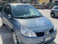 Usata Renault Scénic II 120 CV (88 kW) 2007 Monovolume