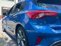 Usata Ford Focus ST-Line 120 CV (88 kW) 2020 Blu/azzurro Berlina