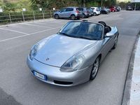 Usata Porsche 986 Boxster 204 CV (150 kW) 1999 Argento Cabrio