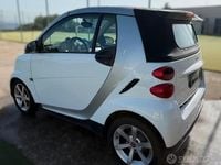 Usata Smart ForTwo Cabrio Pulse 71 CV (52 kW) 2010 Bianco Cabrio