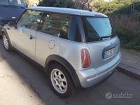Usata Mini Cooper 116 CV (85 kW) 2001 Utilitaria