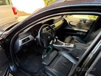 Usata BMW 330 2007 Nero Station wagon