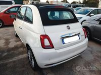 Usado Fiat 500C Dolcevita 69 CV (50 kW) 2022 Blanco Descapotable