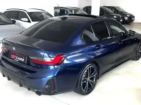 Usata BMW 330 M Sport 258 CV (189 kW) 2023 Blu/azzurro Berlina