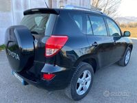 usata Toyota RAV4 RAV 42.2 D-4D 136 CV Sol