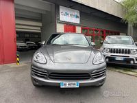 Usata Porsche Cayenne 245 CV (180 kW) 2013 Grigio SUV
