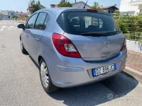 Usata Opel Corsa Enjoy 75 CV (55 kW) 2009 Grigio Utilitaria
