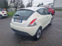 Usata Lancia Ypsilon Silver 69 CV (50 kW) 2012 Beige Utilitaria