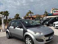 Usata Smart ForFour Passion 95 CV (69 kW) 2005 Grigio Utilitaria