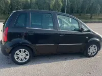 Usata Lancia Musa 101 CV (74 kW) 2004 Marrone Monovolume