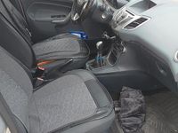 Usata Ford Fiesta 70 CV (51 kW) 2011 Utilitaria