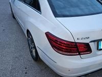 Usata Mercedes E220 Premium 170 CV (125 kW) 2016 Bianco Coupé