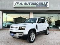 Usata Land Rover Defender SE 200 CV (147 kW) 2022 Bianco SUV