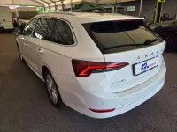 Usata Skoda Octavia G-TEC Executive 131 CV (96 kW) 2021 Bianco Station wagon