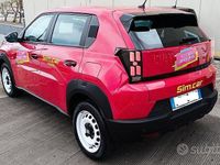 Usata Fiat Grande Panda Red 97 kW (132 CV) 2025 Rosso Utilitaria