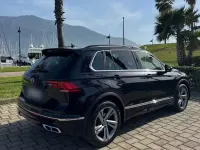 Usata VW Tiguan R-line 150 CV (110 kW) 2023 Nero SUV