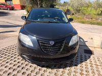 Usata Lancia Ypsilon 69 CV (50 kW) 2015 Nero Utilitaria