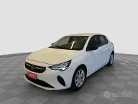 Usata Opel Corsa Elegance 101 CV (74 kW) 2023 Jade white Utilitaria