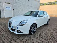 Usata Alfa Romeo Giulietta Business 105 CV (77 kW) 2015 Bianco Utilitaria
