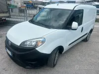 Usata Fiat Doblò 95 CV (69 kW) 2017 Bianco Monovolume