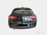 Usata Alfa Romeo Giulietta Super 120 CV (88 kW) 2018 Nero Utilitaria