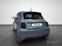 Usata Fiat 500e Icon 85 kW (116 CV) 2021 Blu marine Cabrio
