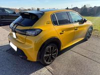 Usata Peugeot 208 GT 101 CV (74 kW) 2021 Oro Utilitaria