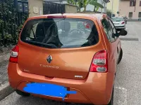 Usata Renault Twingo Komfort 75 CV (55 kW) 2008 Arancione Utilitaria