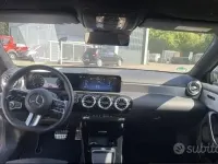 Usata Mercedes A180 AMG 136 CV (100 kW) 2024 Grigio Berlina