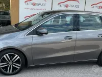 Usata Mercedes B200 150 CV (110 kW) 2022 Grigio Utilitaria