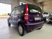Usata Fiat Panda Active 60 CV (44 kW) 2010 Lilla Utilitaria